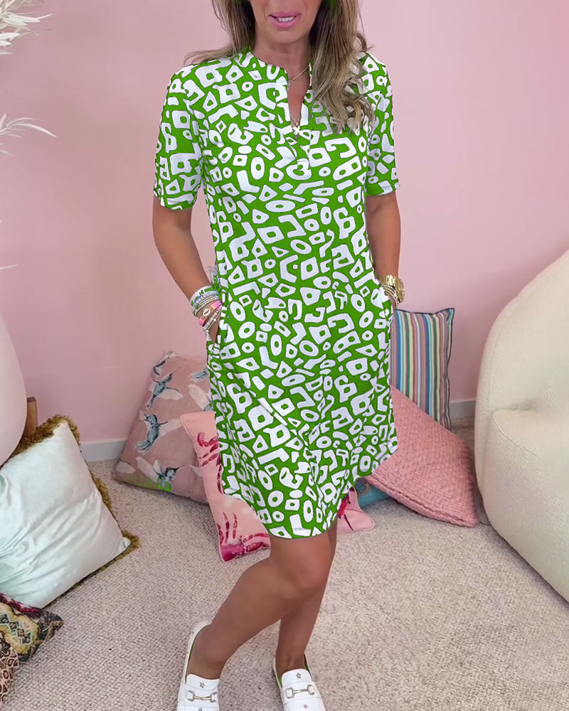 Tracy | Elegant V-Neck Dress with Chic Print