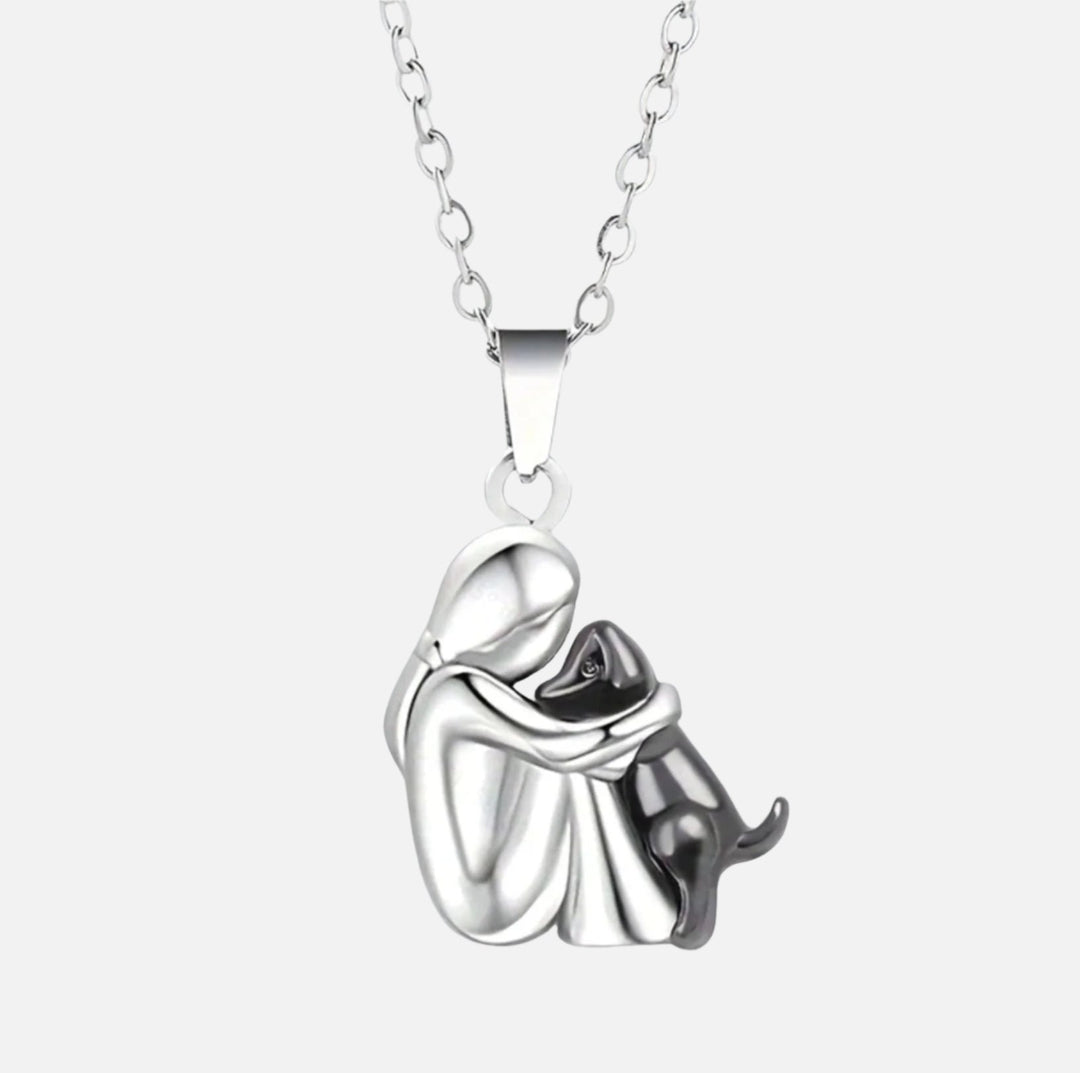Elin | Heartfelt Dog Embrace Necklace