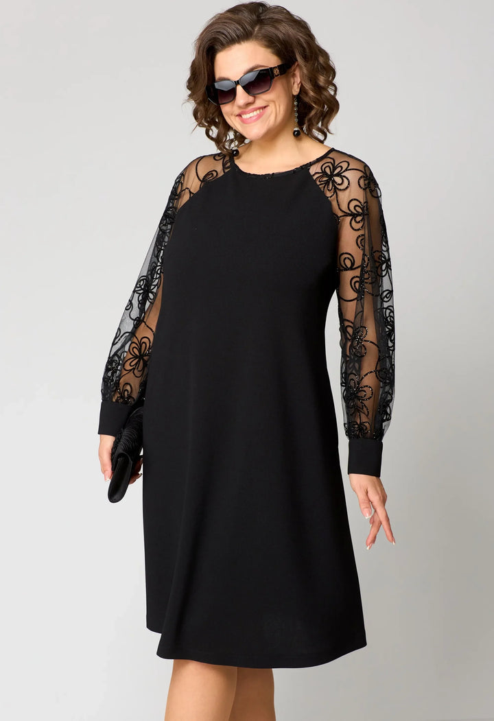 Edyth™ Graceful Lace Gown