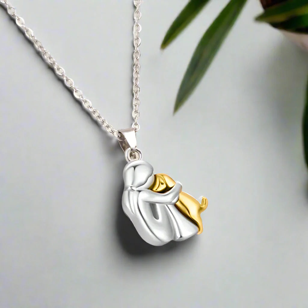 Elin | Heartfelt Dog Embrace Necklace