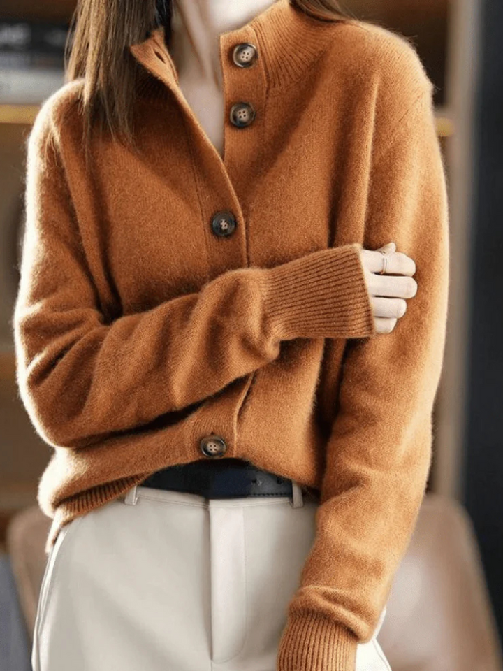 Sofia | Chic Button-Up Cardigan
