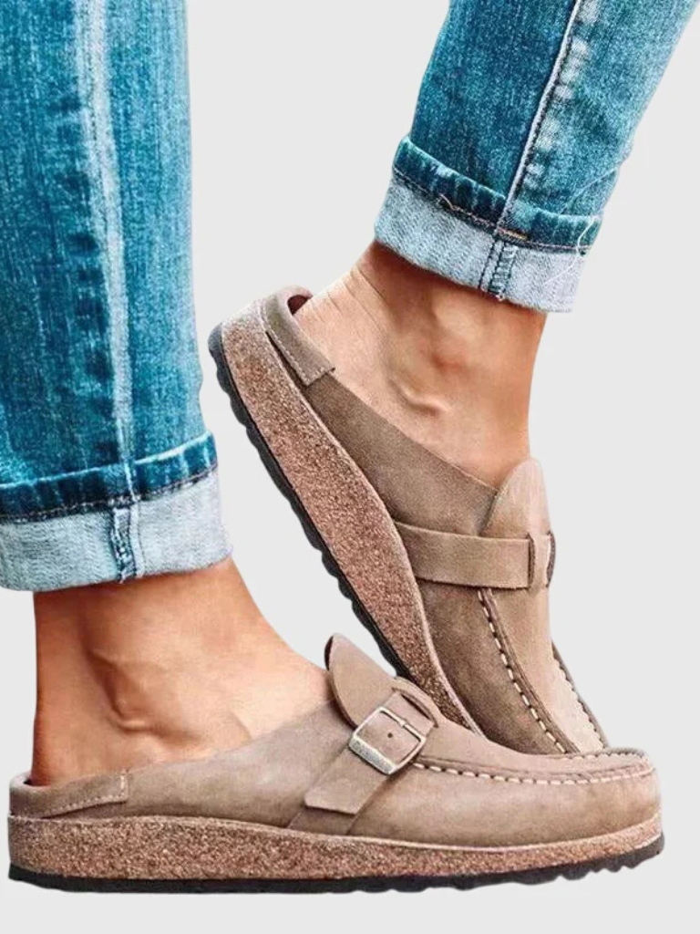 Lorie | Everyday Suede Buckle Mule