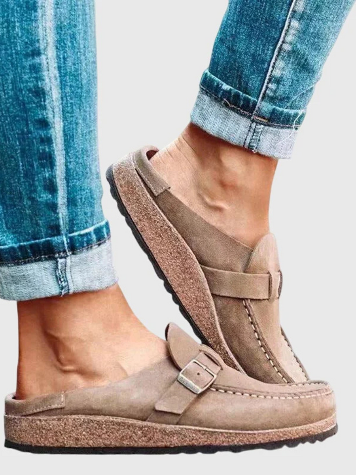 Lorie | Everyday Suede Buckle Mule