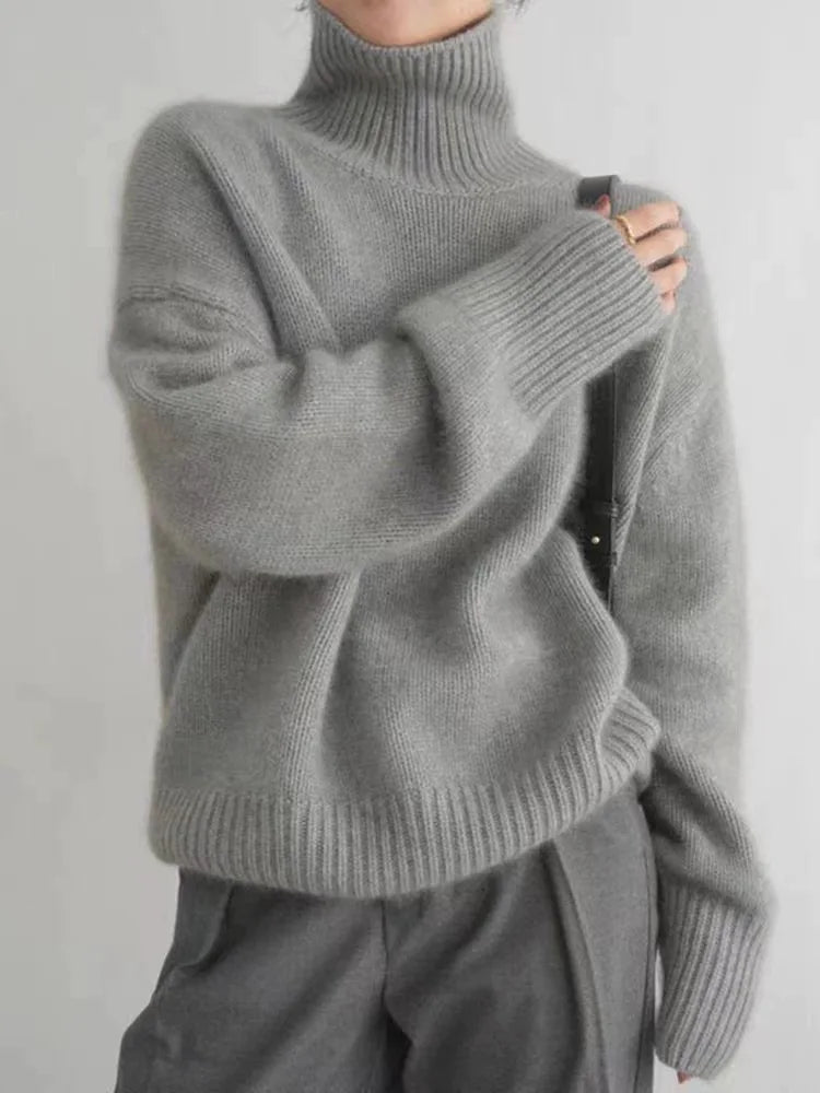 Monica | Chic and Comfortable Turtleneck Sweater
