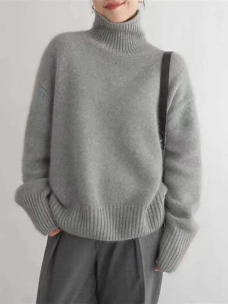 Monica | Chic and Comfortable Turtleneck Sweater