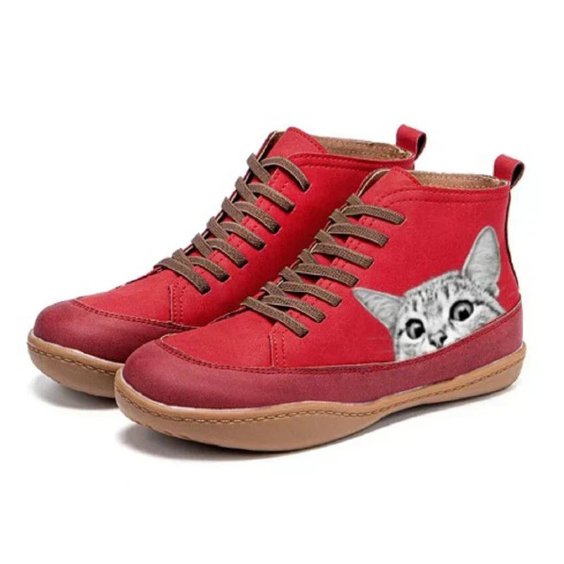Luna | The Ideal Boots for Cat Enthusiasts