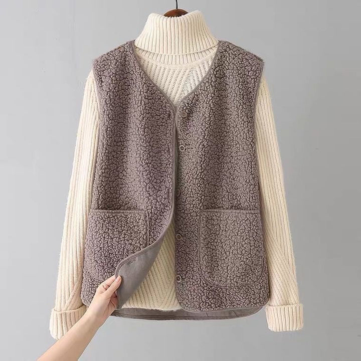 Clara | Timeless Button-Up Vest