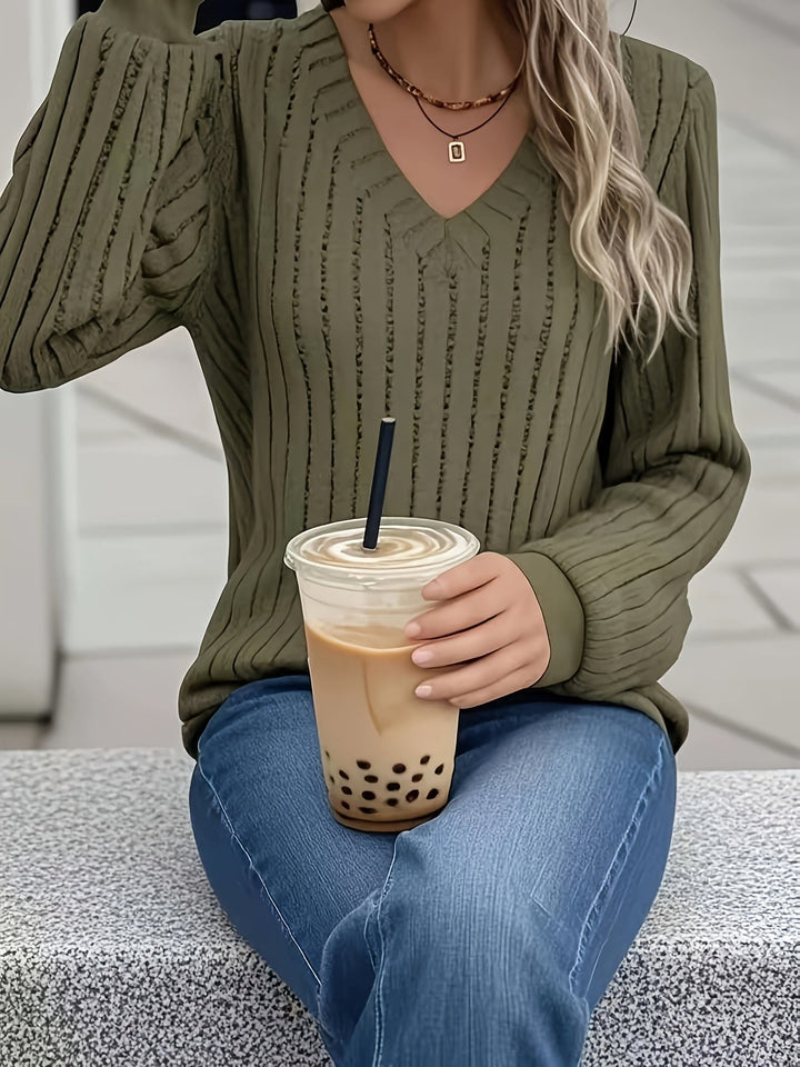 Ariana | Comfy V-Neck Knit Sweater
